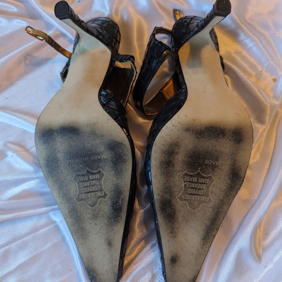 Heels - Picture 9 of 9